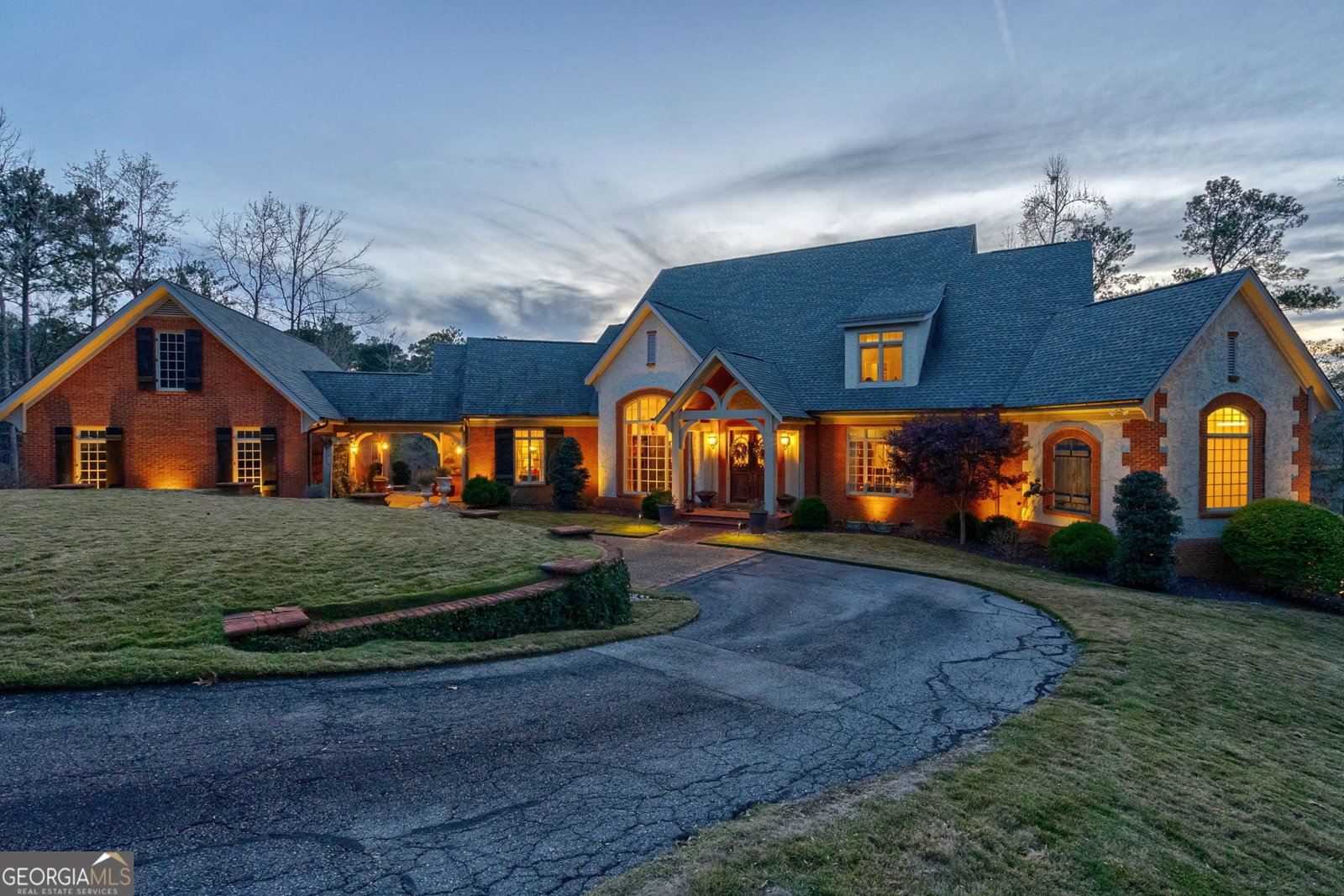 8814 River Road Columbus - 62
