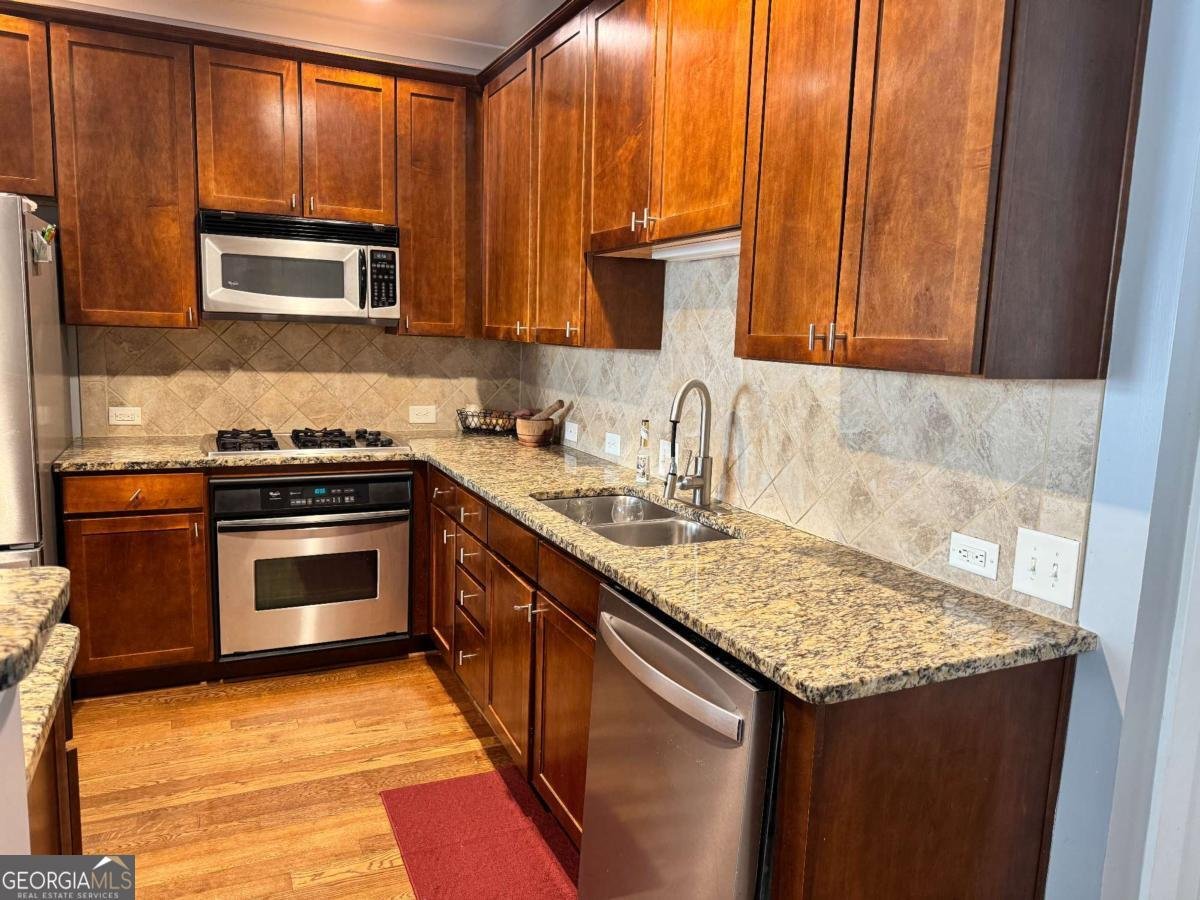 655 Mead Street Atlanta - 12