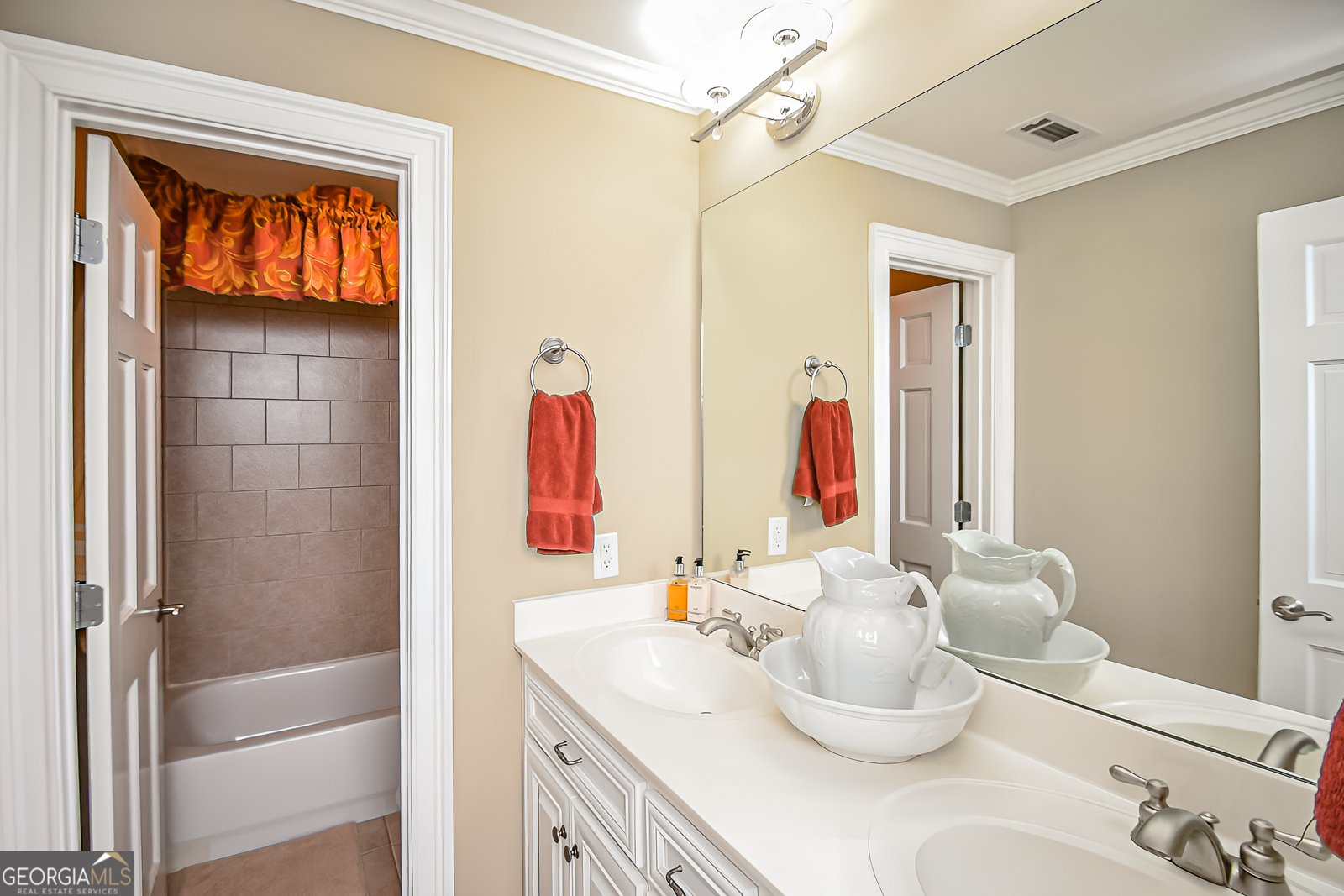 6719 Grand Marina Circle Gainesville - 45