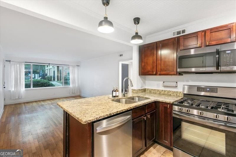 2240 Cheshire Road Atlanta - 7