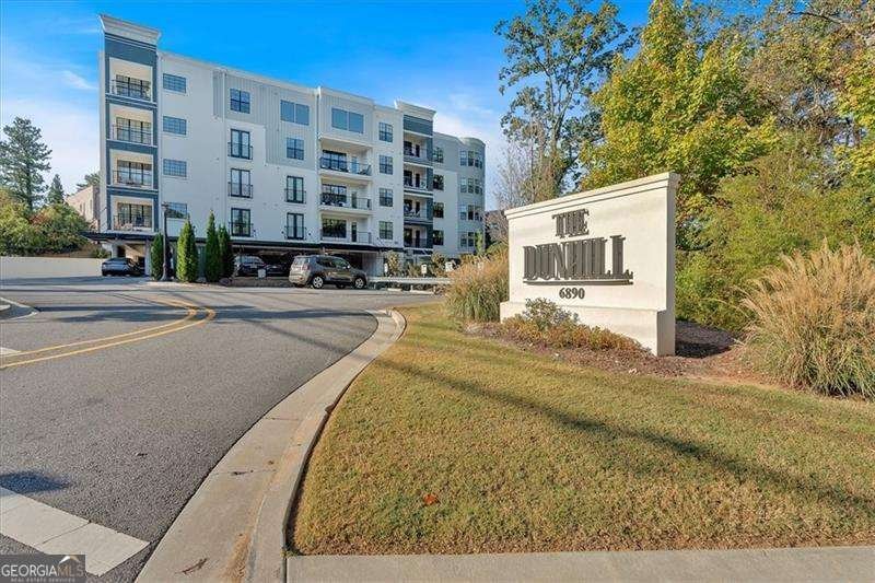 6890 Peachtree Dunwoody Road Atlanta - 2