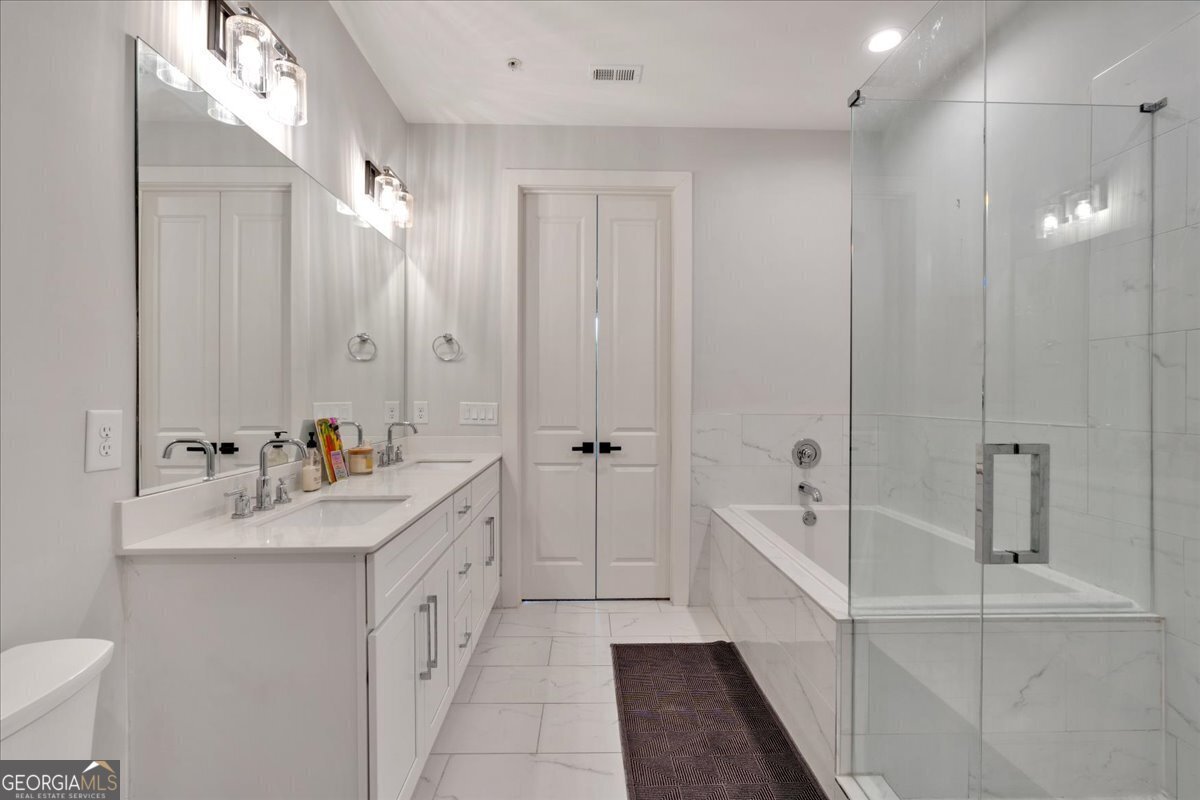 6890 Peachtree Dunwoody Road Atlanta - 22