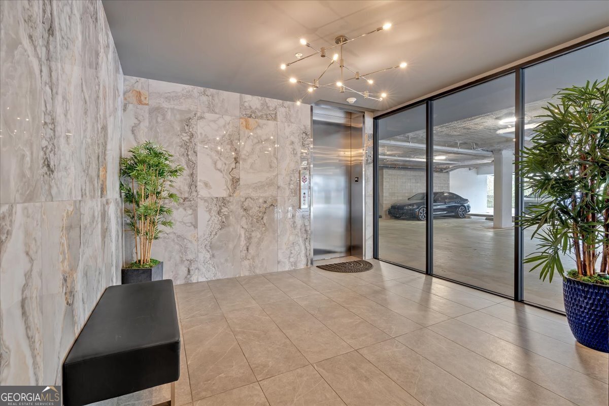 6890 Peachtree Dunwoody Road Atlanta - 3