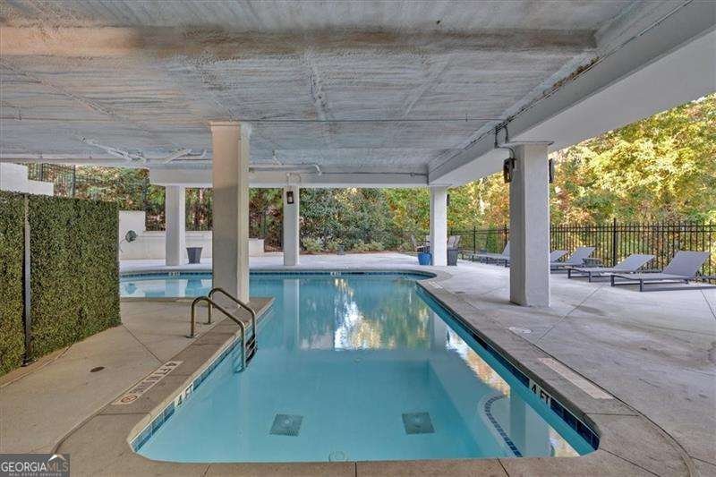 6890 Peachtree Dunwoody Road Atlanta - 30