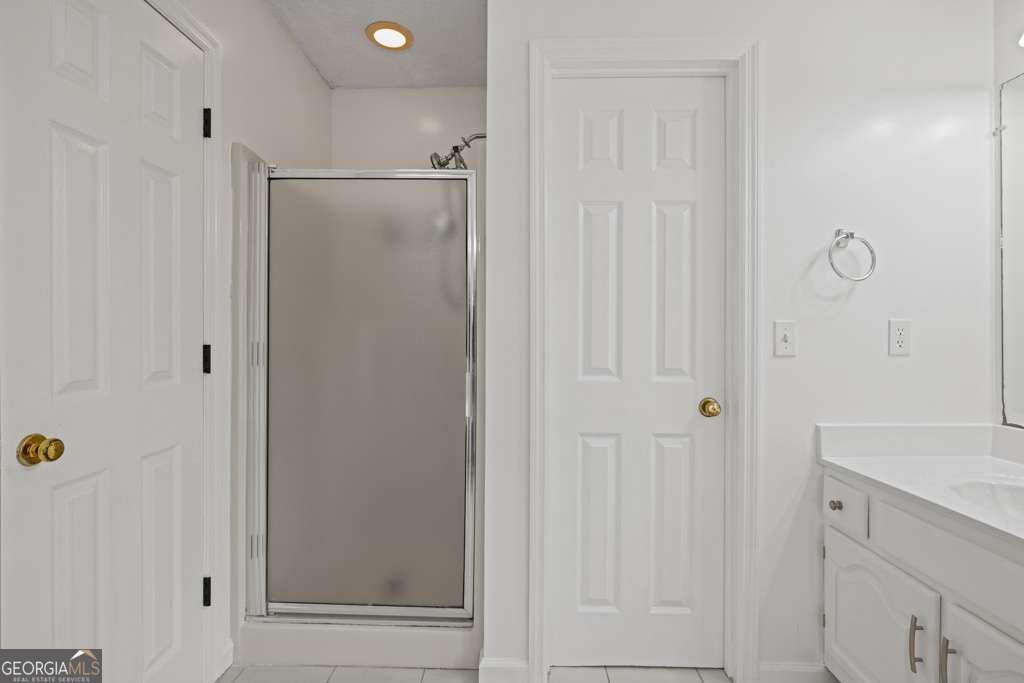 308 MAINSAIL Lane Woodstock - 27
