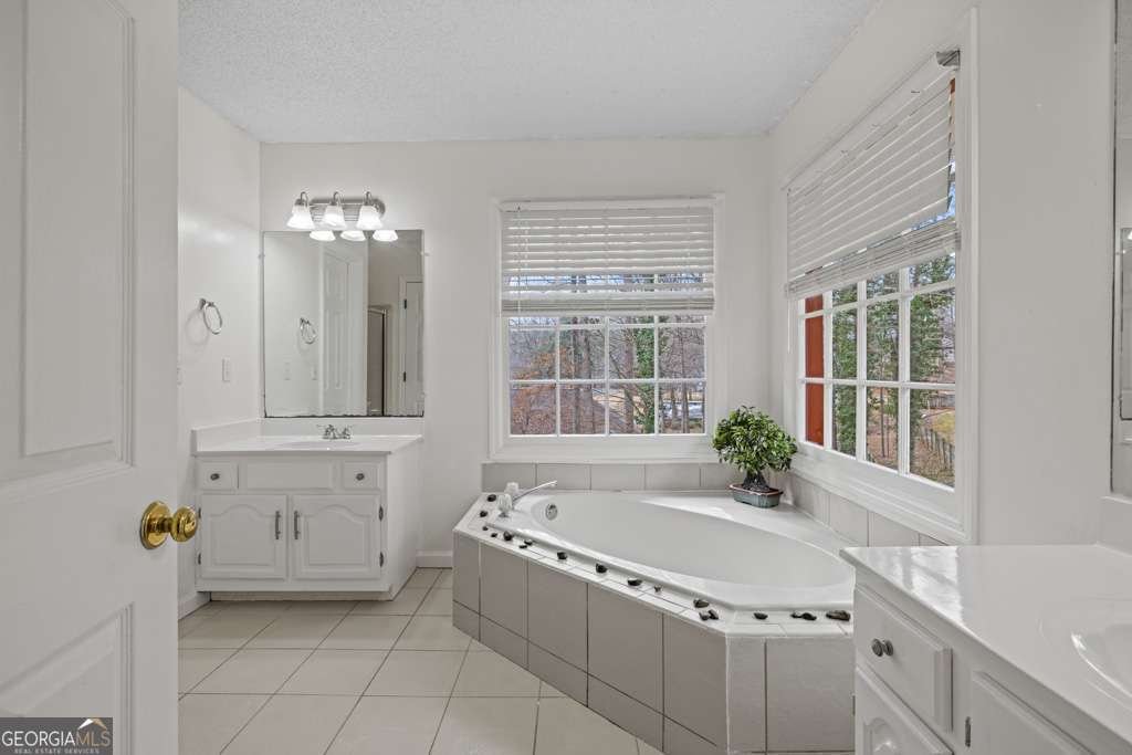 308 MAINSAIL Lane Woodstock - 28
