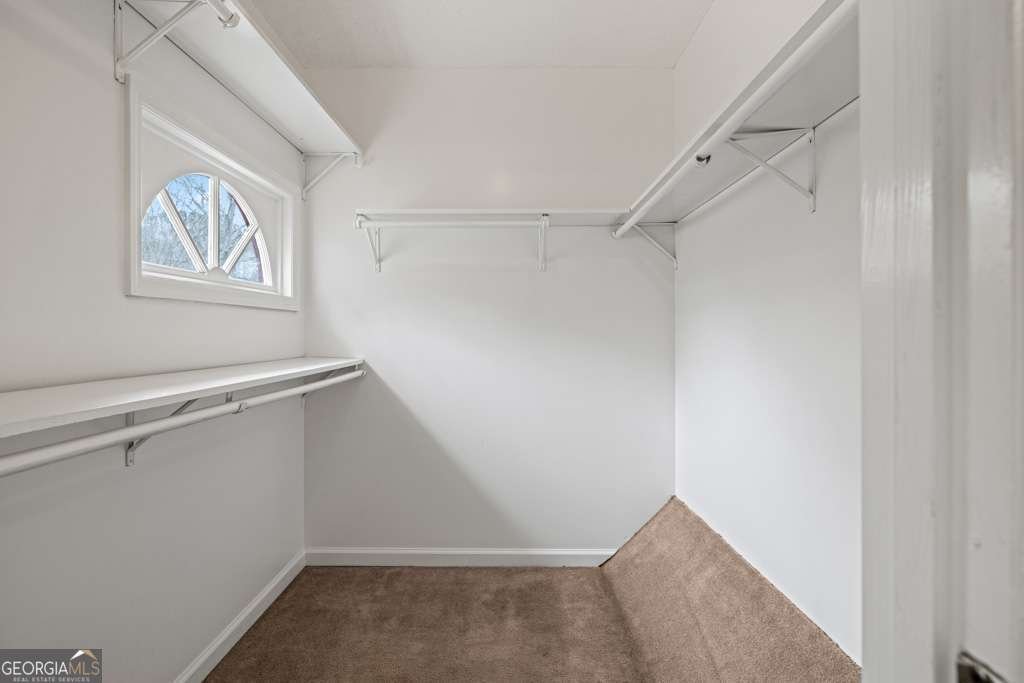 308 MAINSAIL Lane Woodstock - 29