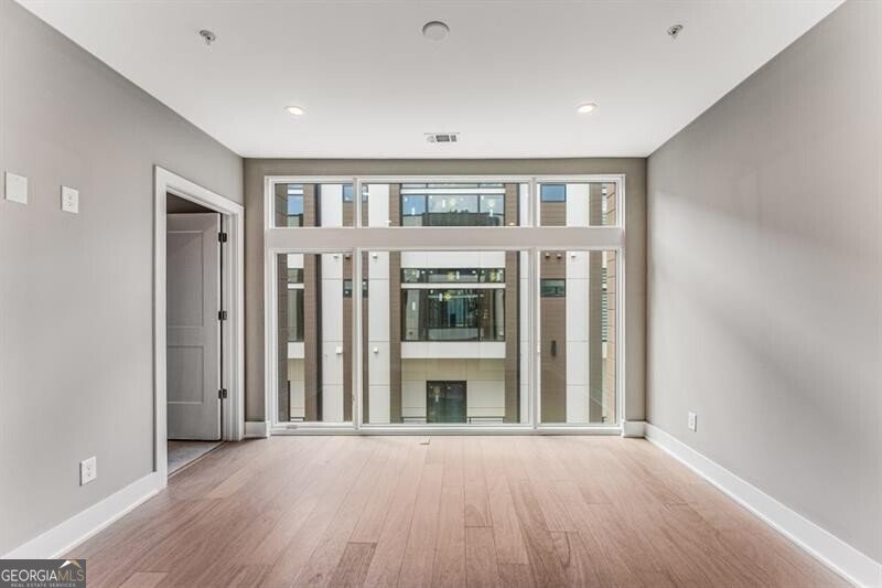 1099 North Avenue Atlanta - 29