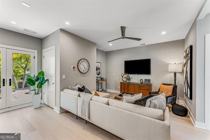 1099 North Avenue Atlanta - 32