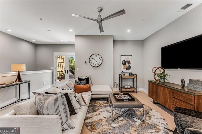 1099 North Avenue Atlanta - 12