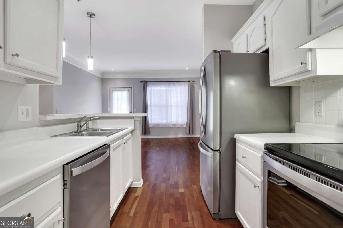 2700 Pine Tree Road Atlanta - 10
