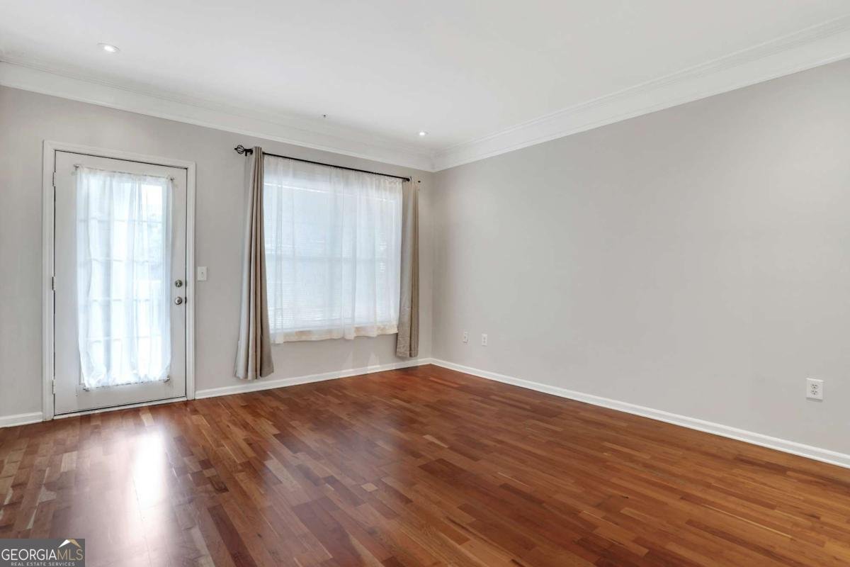 2700 Pine Tree Road Atlanta - 3