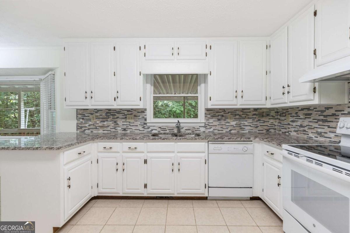 1051 Rock Springs Road Lawrenceville - 16