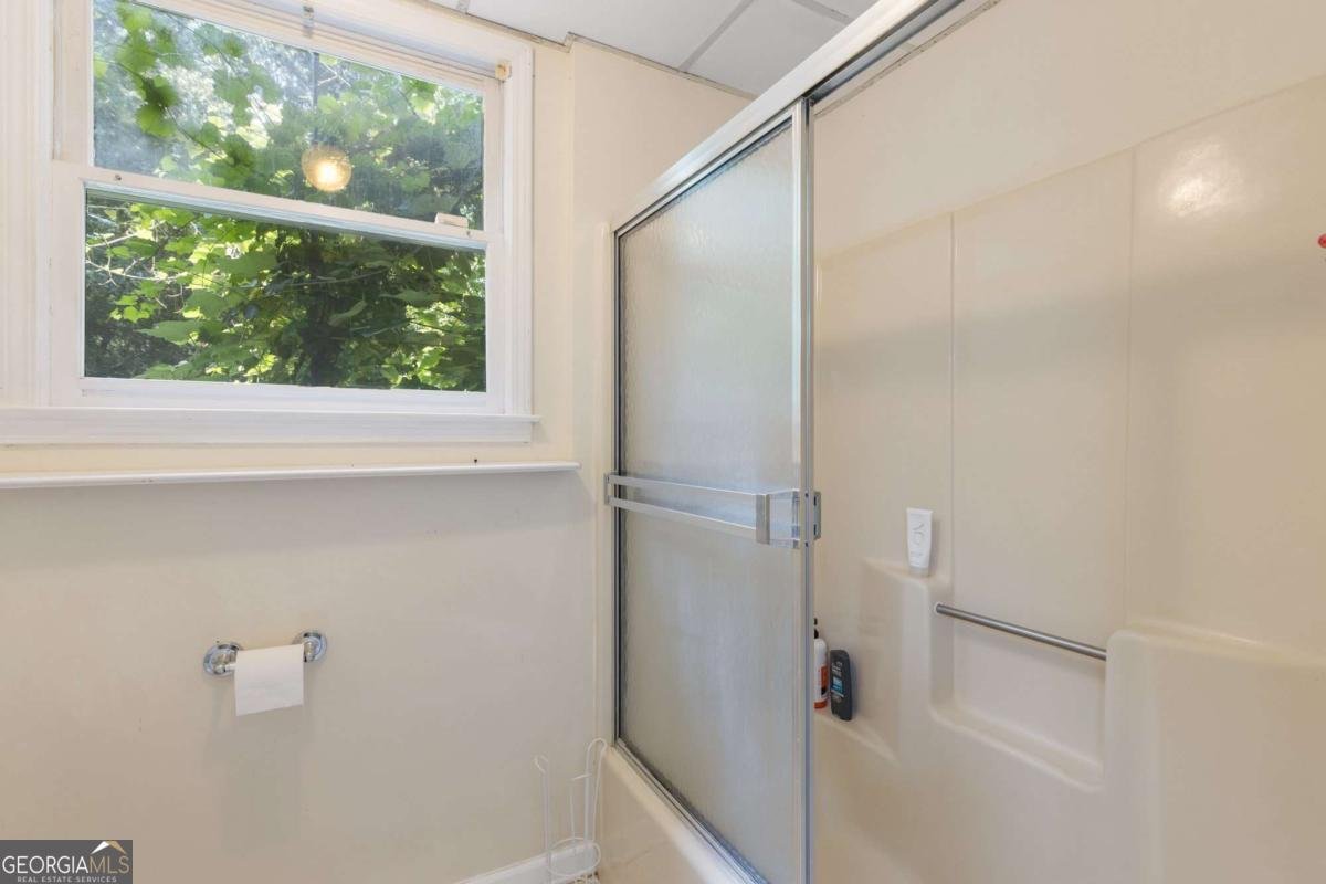 1051 Rock Springs Road Lawrenceville - 29