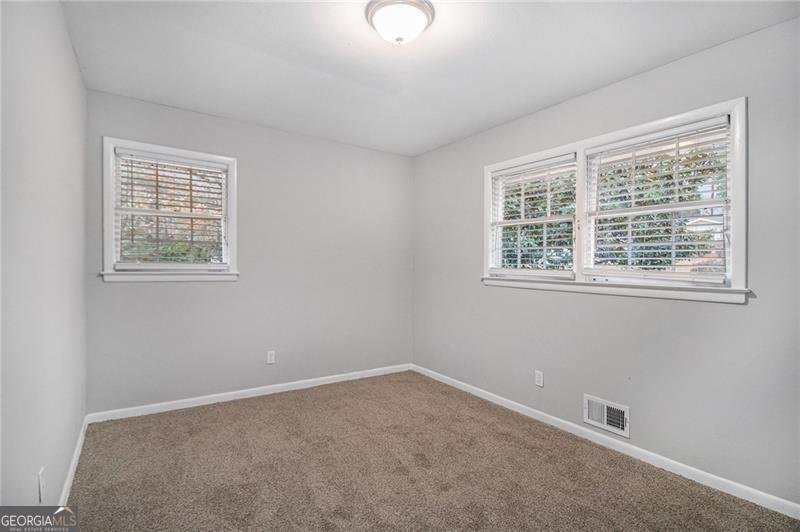 844 PARKSTONE Drive Stone Mountain - 11