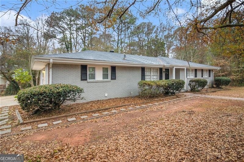 844 PARKSTONE Drive Stone Mountain - 3