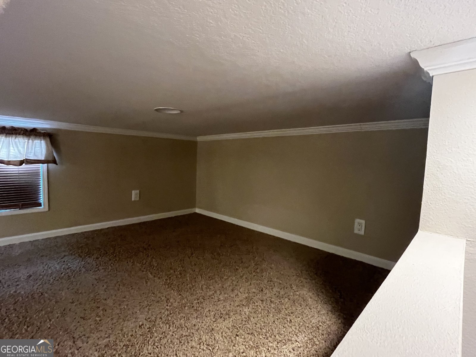 96 Stag Leap Drive Cleveland - 18