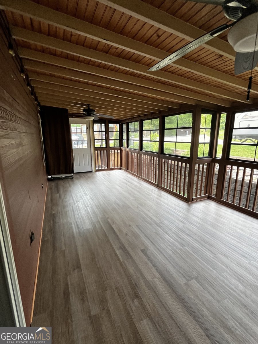 96 Stag Leap Drive Cleveland - 23