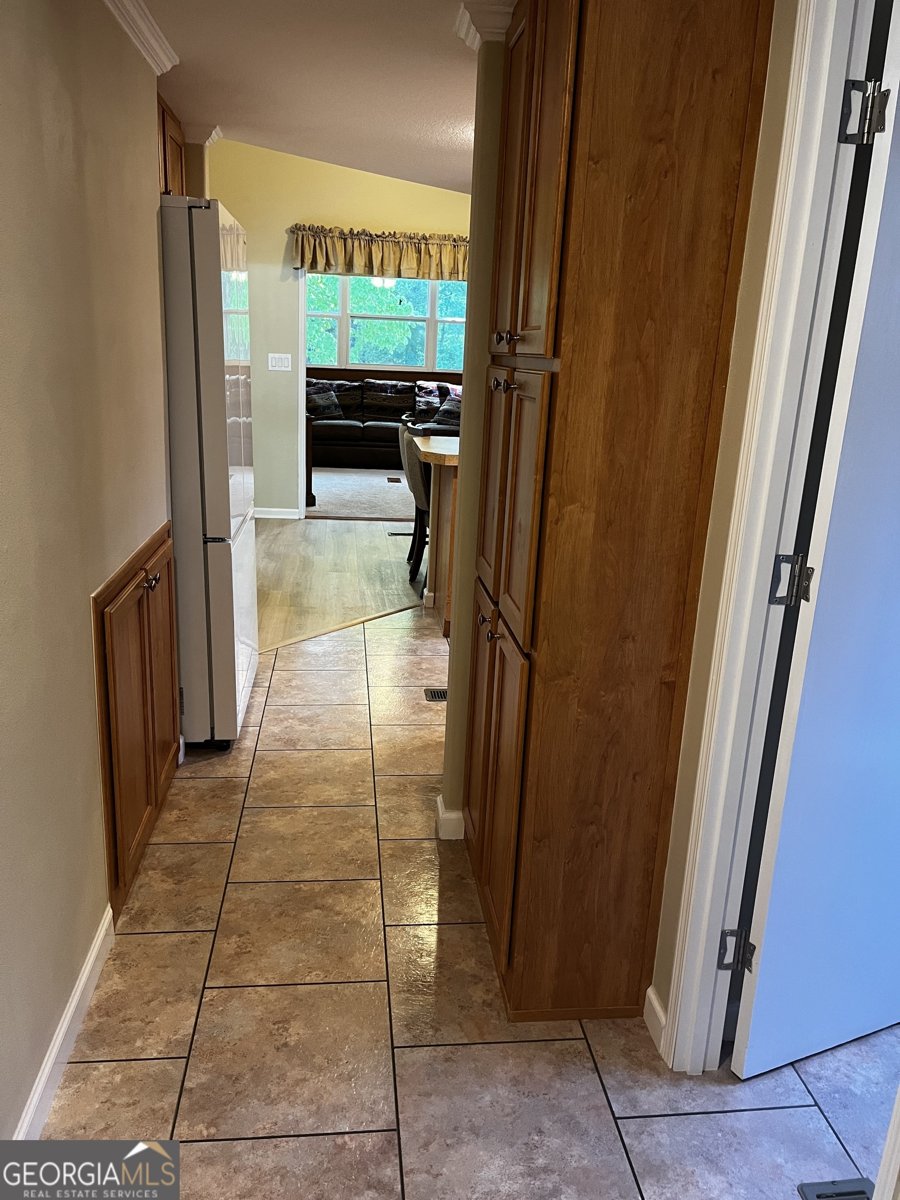 96 Stag Leap Drive Cleveland - 56