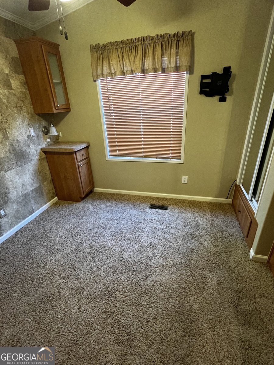 96 Stag Leap Drive Cleveland - 60