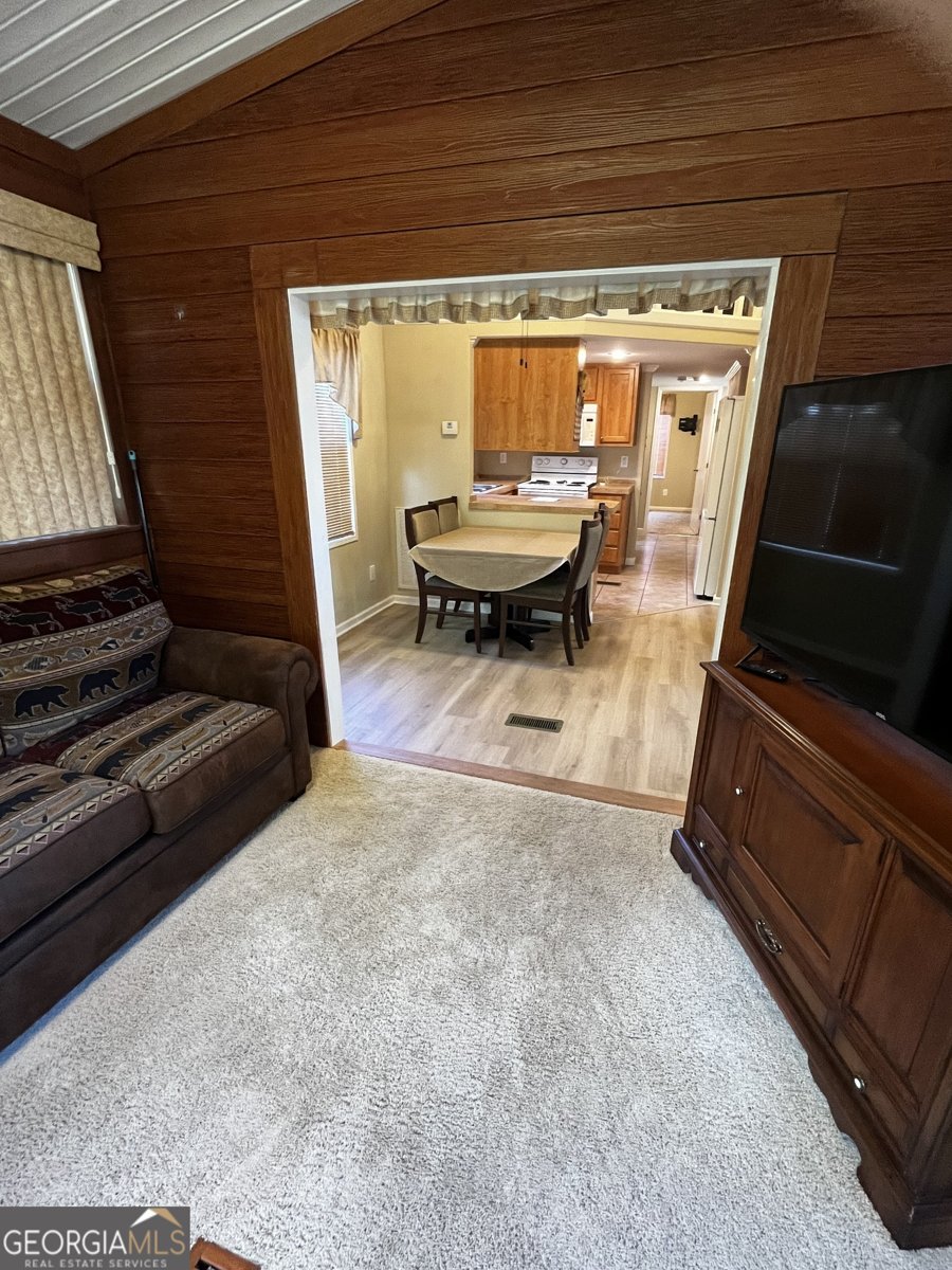 96 Stag Leap Drive Cleveland - 66