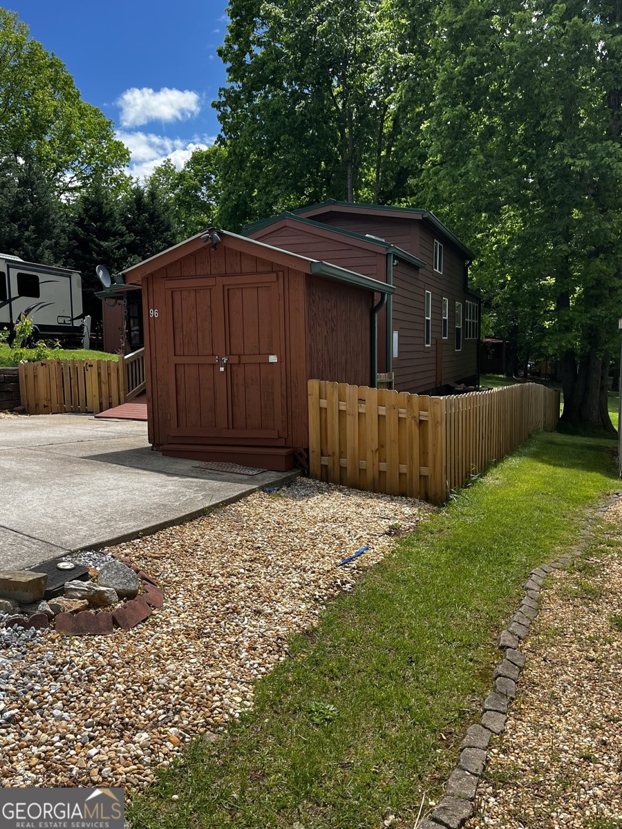 96 Stag Leap Drive Cleveland - 7