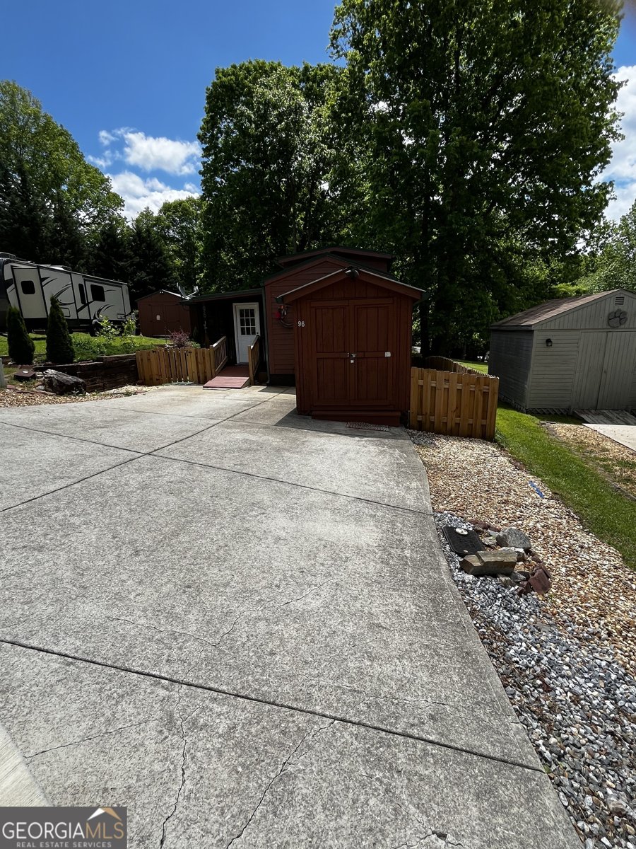 96 Stag Leap Drive Cleveland - 77