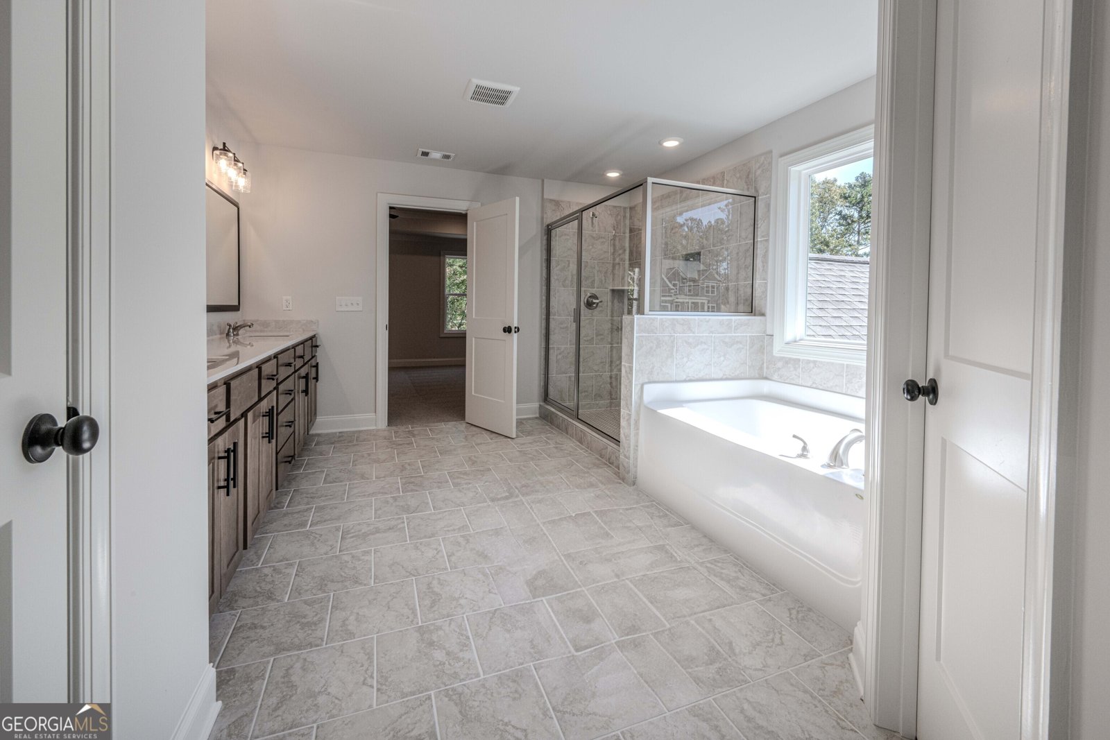 1081 HAWTHORN Court Loganville - 34