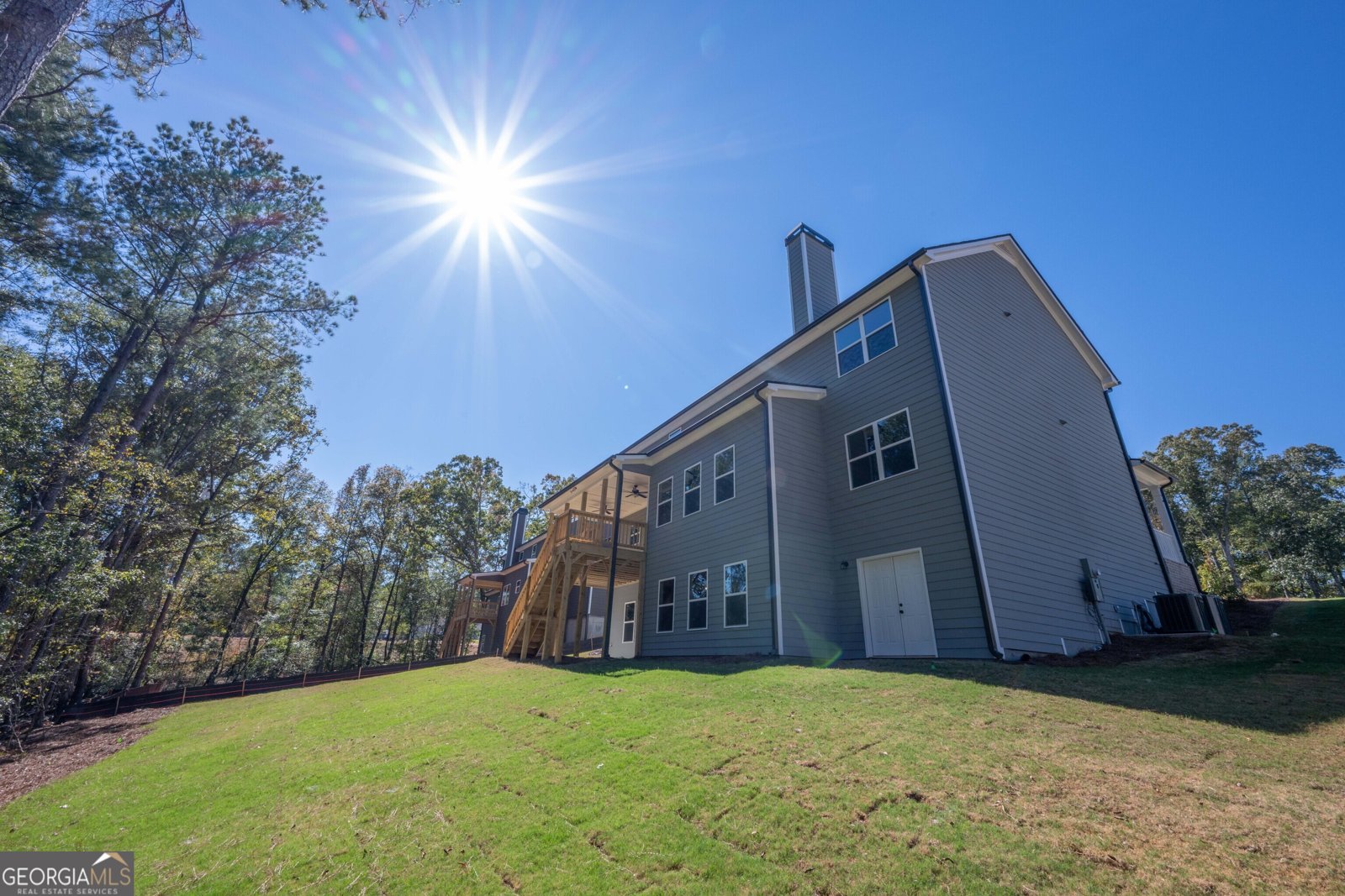 1081 HAWTHORN Court Loganville - 45