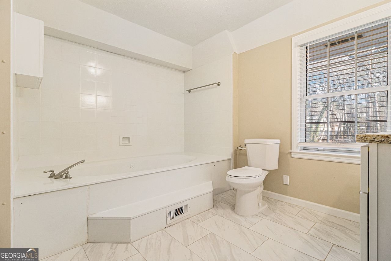 2702 NORMA Circle Decatur - 37