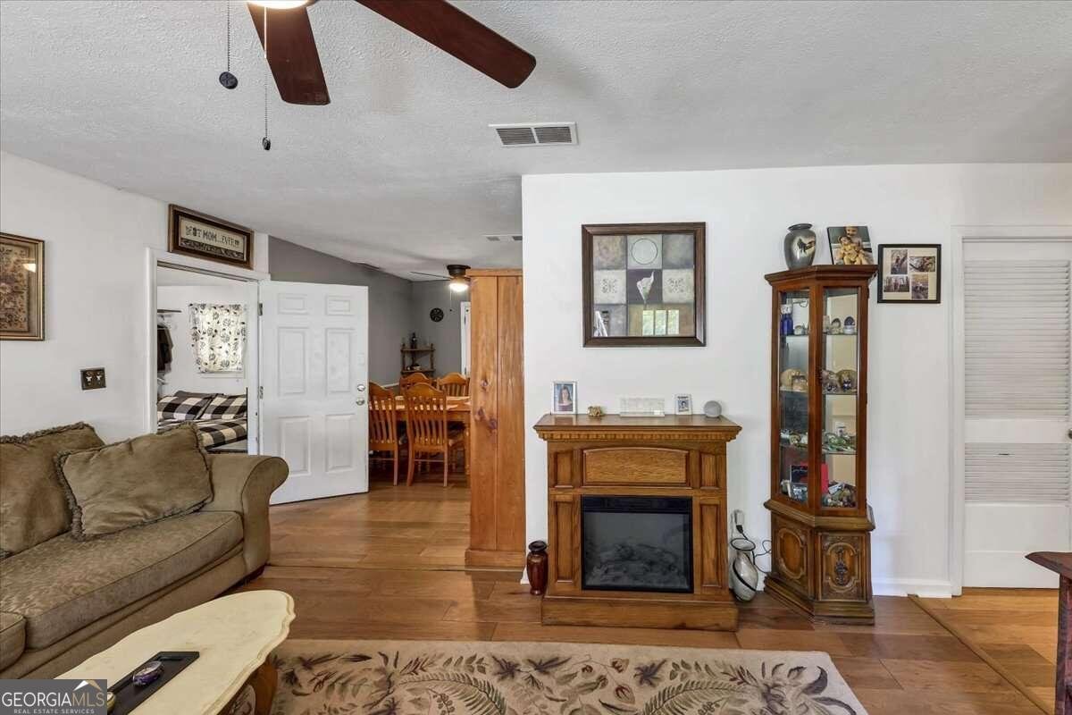 3569 Briar Drive Lithia Springs - 8