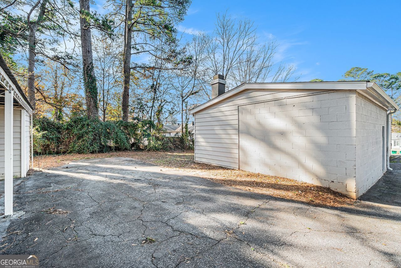 1903 MEADOW Lane Decatur - 15