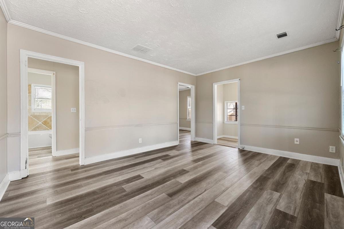 540 HAMILTON E HOLMES Drive Atlanta - 3