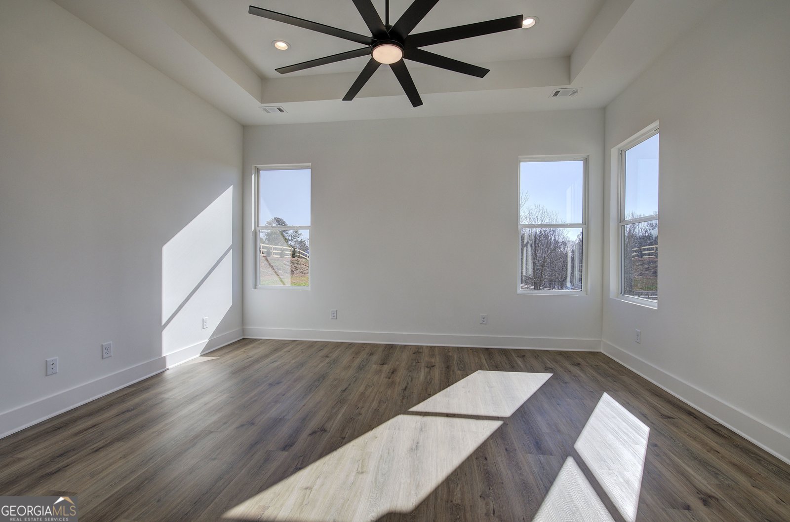 682 Ferguson Place Dallas - 35