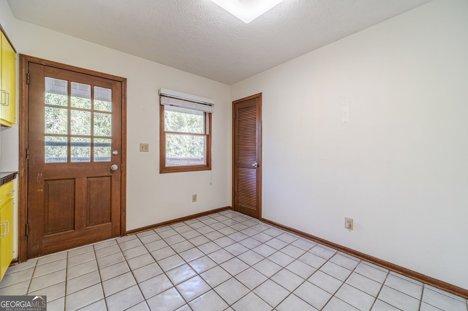 2612 Country Club Drive Conyers - 26