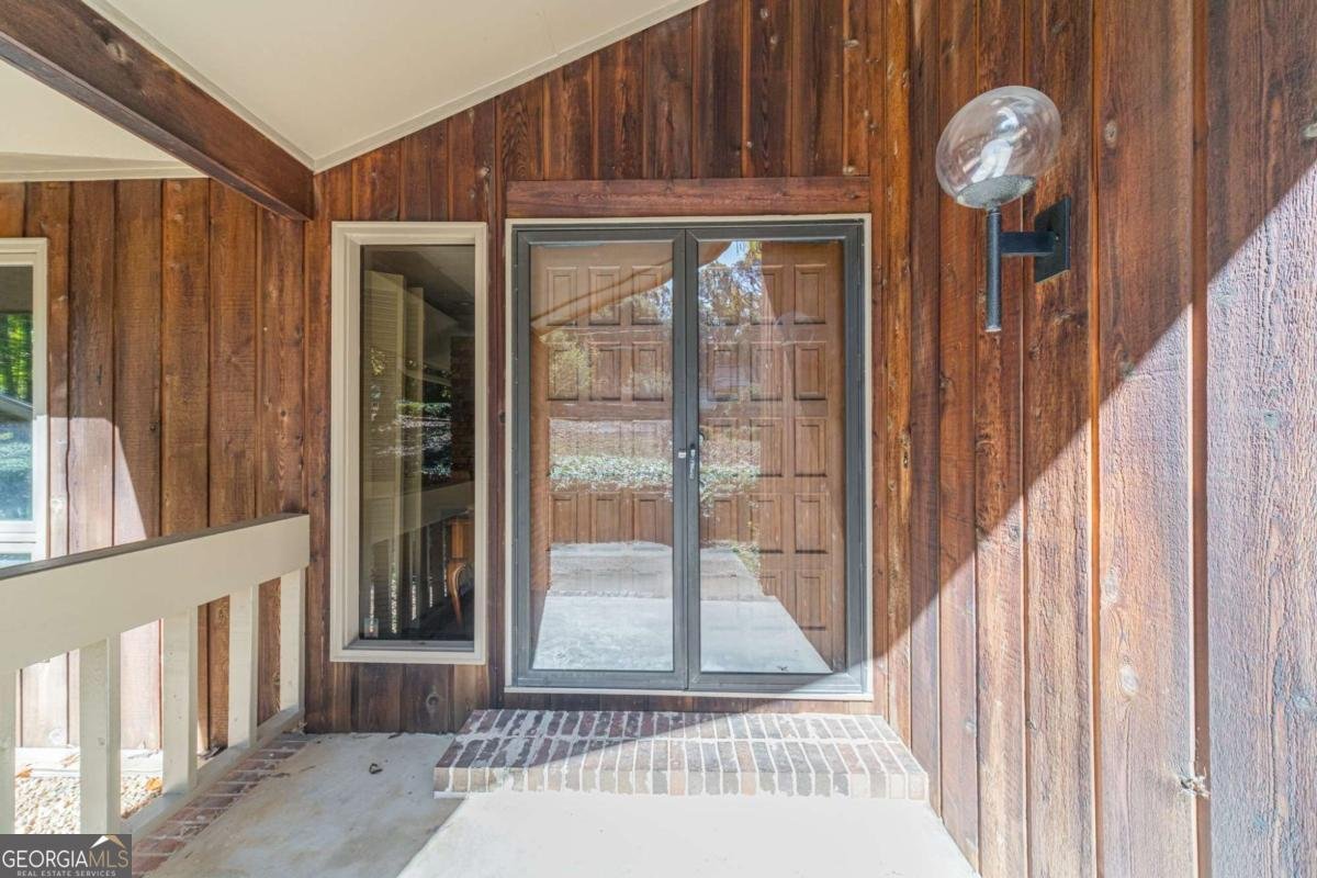 2612 Country Club Drive Conyers - 3