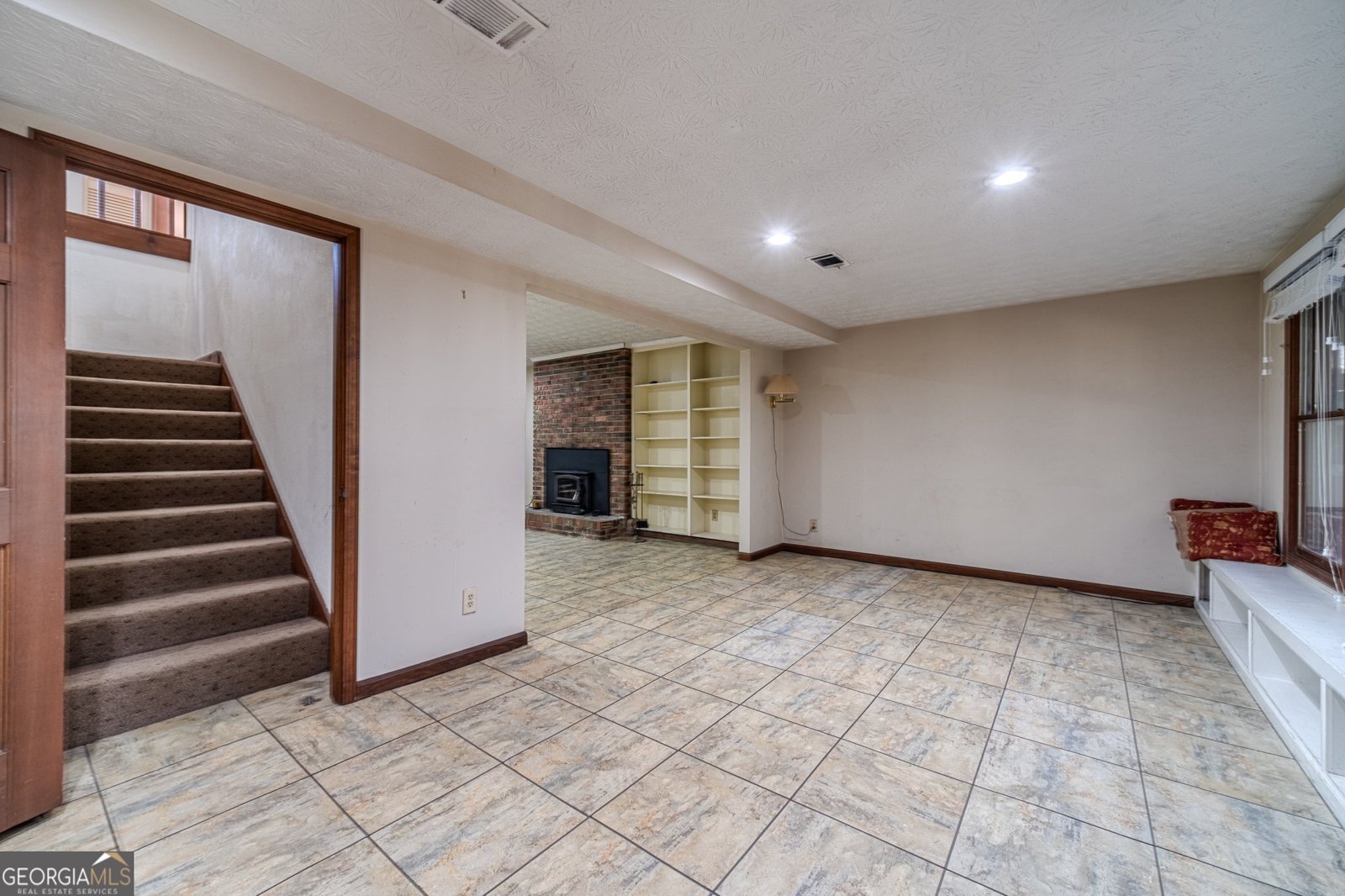 2612 Country Club Drive Conyers - 44