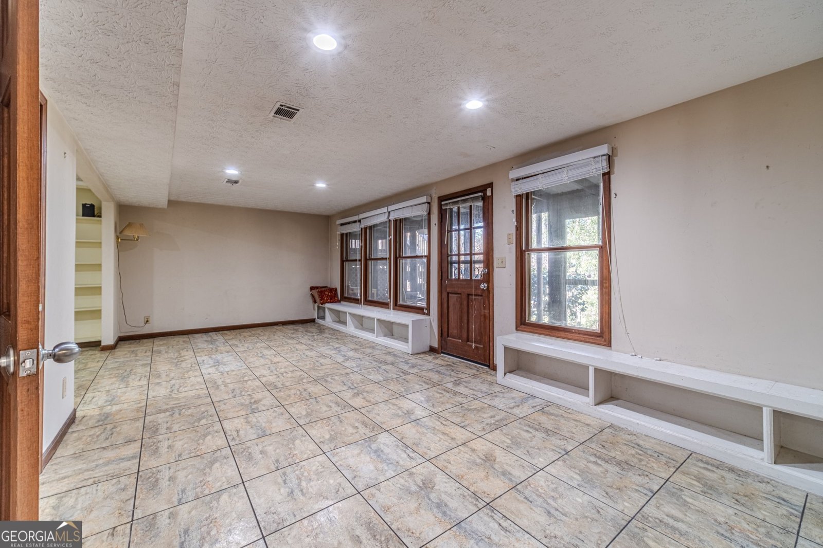 2612 Country Club Drive Conyers - 45