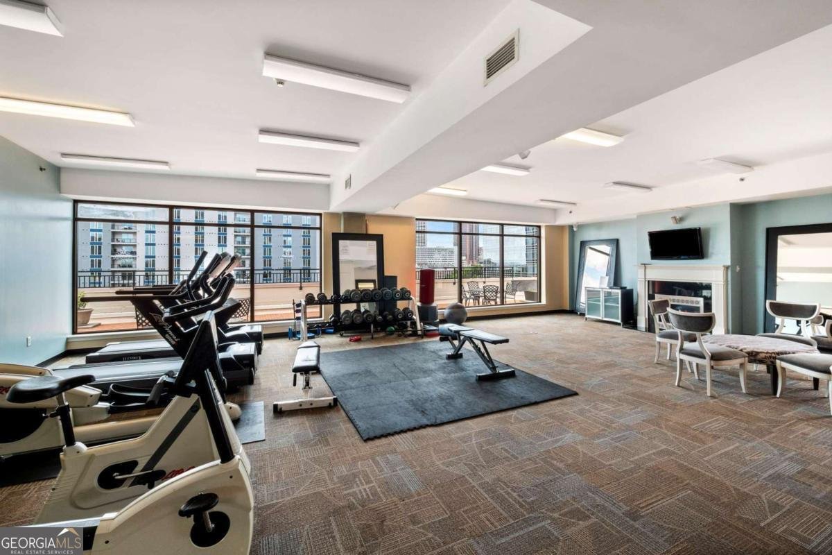 115 Peachtree Place Atlanta - 24