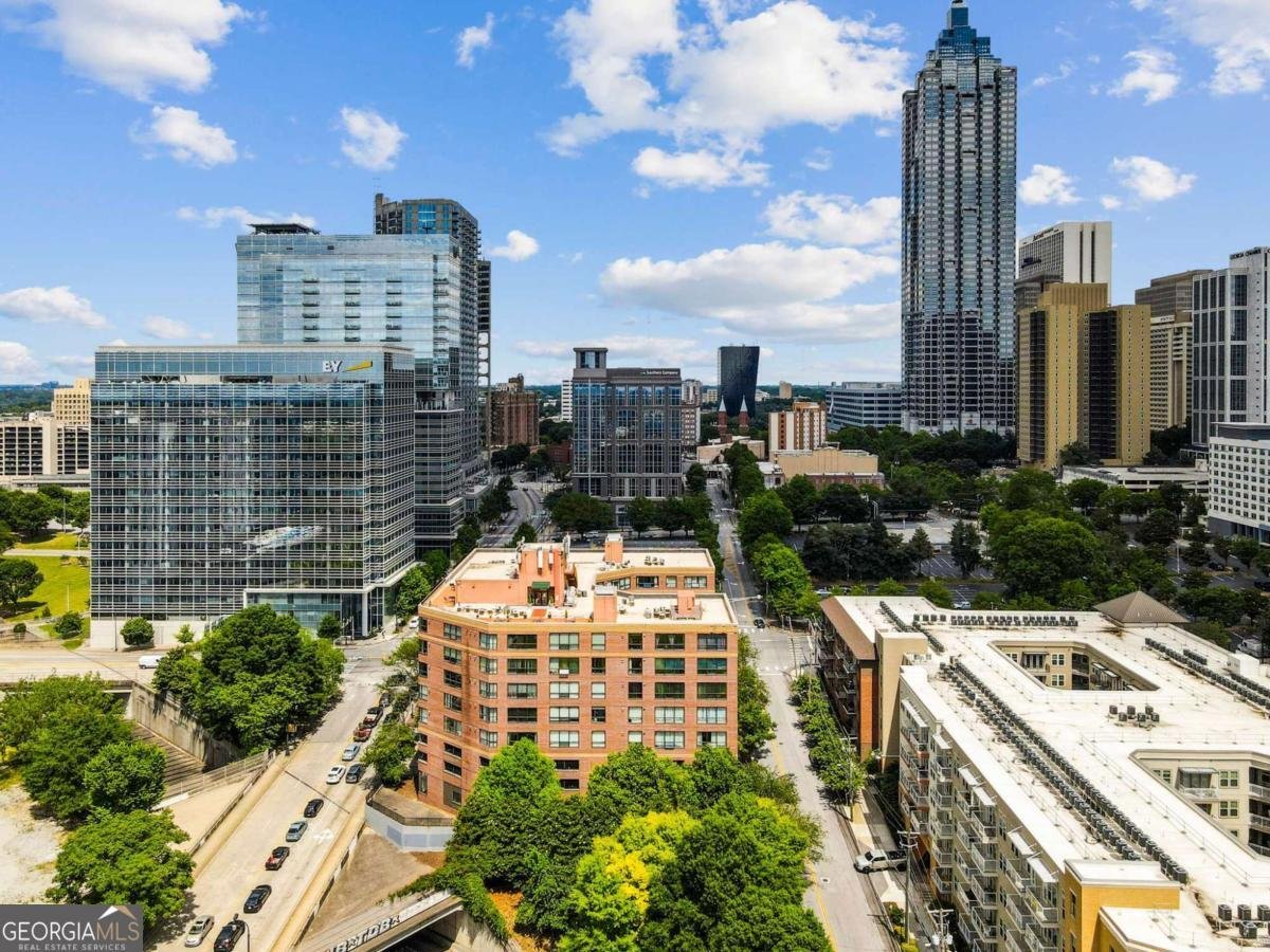 115 Peachtree Place Atlanta - 30