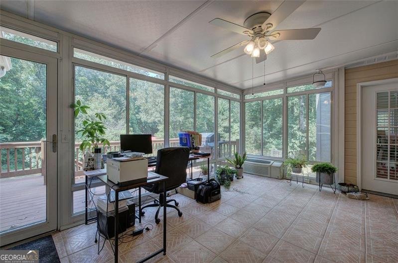 915 OAK GROVE Road Carrollton - 19