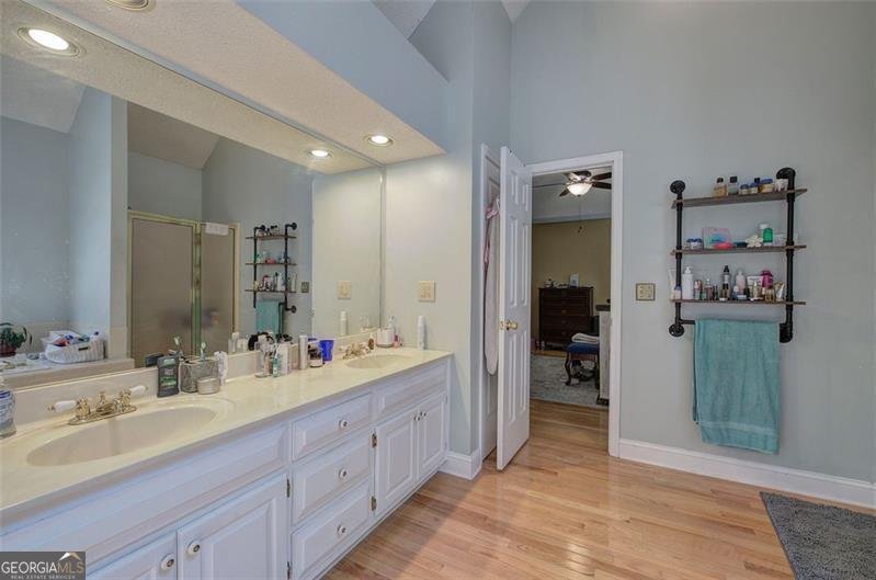 915 OAK GROVE Road Carrollton - 21