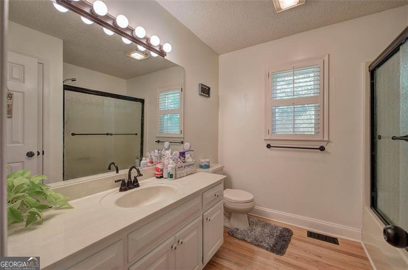 915 OAK GROVE Road Carrollton - 29
