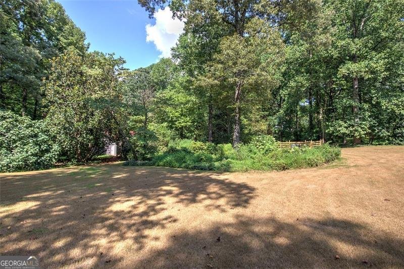 915 OAK GROVE Road Carrollton - 51