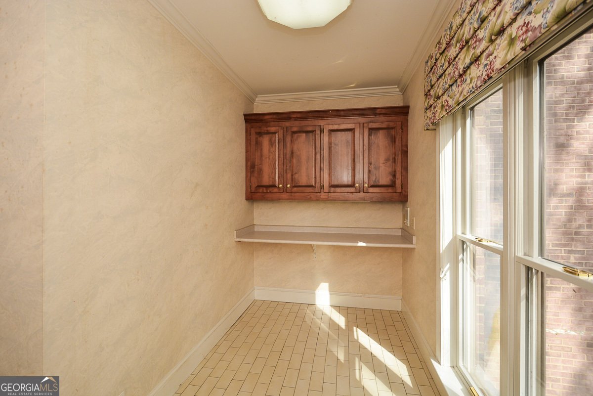 115 Russell Road Roswell - 54