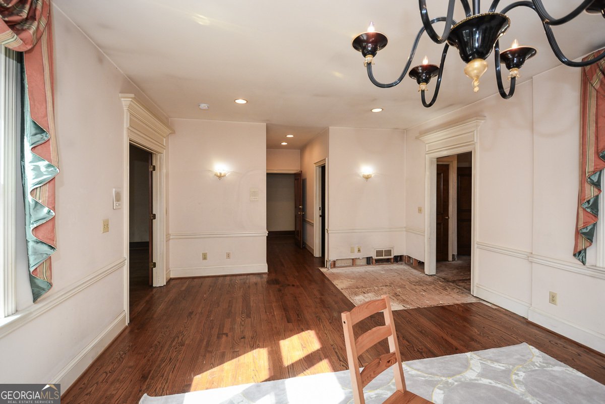 115 Russell Road Roswell - 71