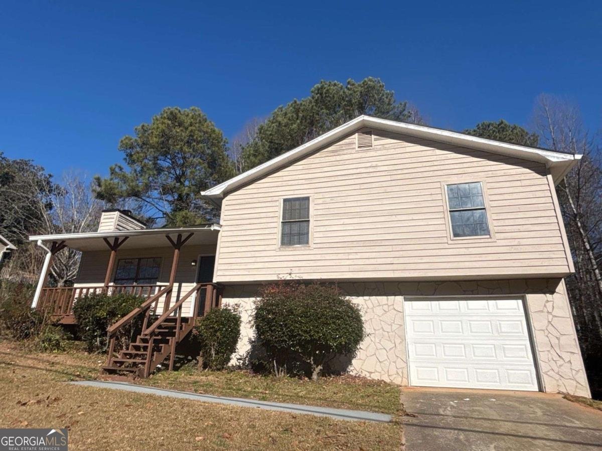 2656 Del Ridge Drive Douglasville - 1