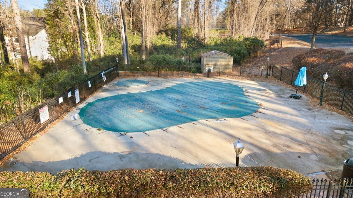 1214 Highland Bluff Drive Atlanta - 35