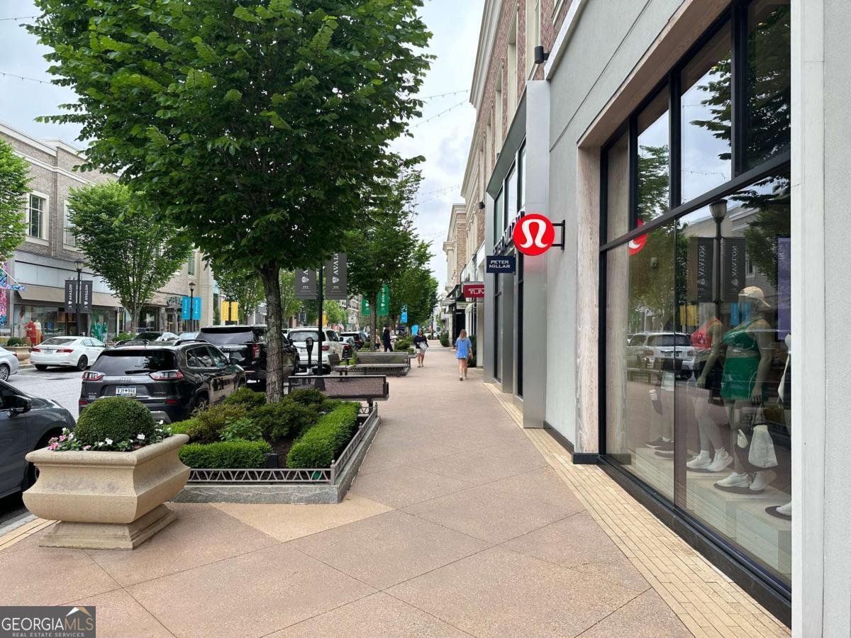 211 Esplanade Alpharetta - 90