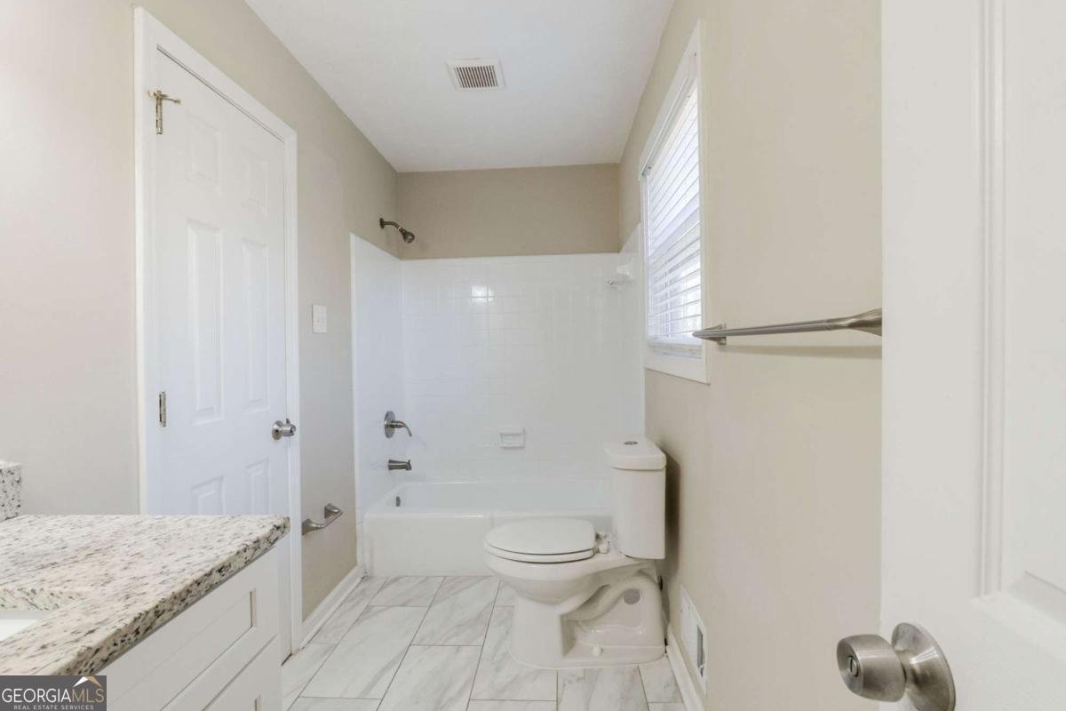 4412 Rustic Wood Drive Stone Mountain - 11